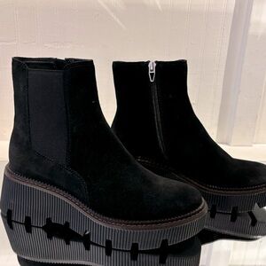 Dolce Vita Black Ankle Boots